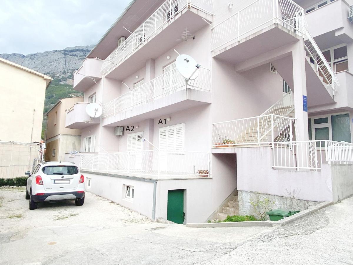 Apartments Dragan Baška Voda Eksteriør billede